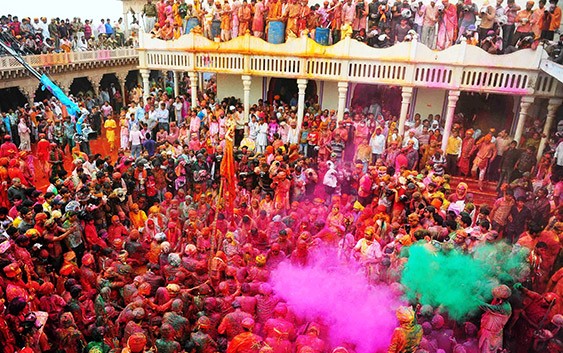 Holi-in-Mathura